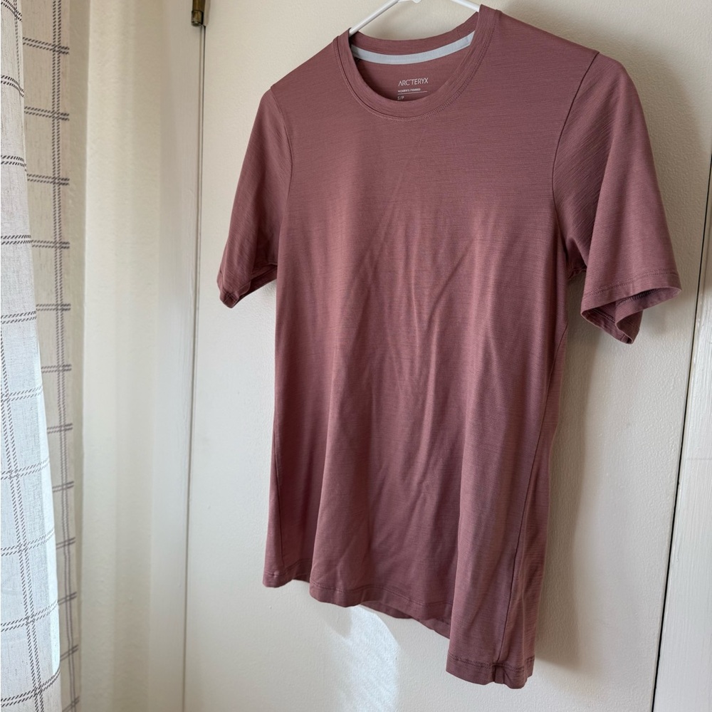 Arc'teryx Short Sleeve Tee - Dusty Mauve